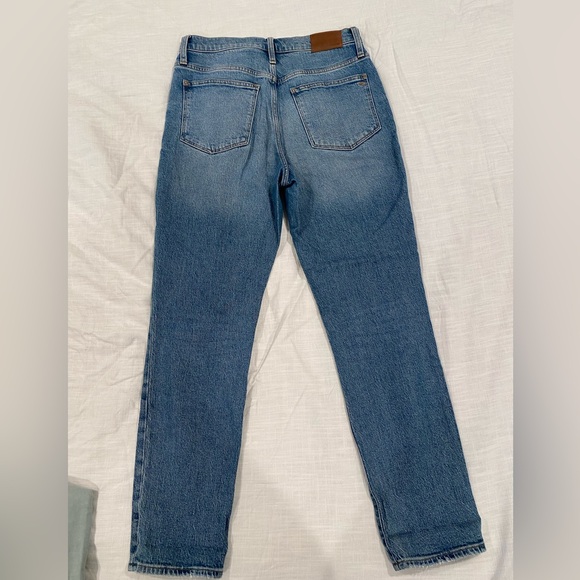 Madewell High Rise Slim Boy Jean in Neal Wash Tencel Denim Edition Size 27 - Picture 6 of 16